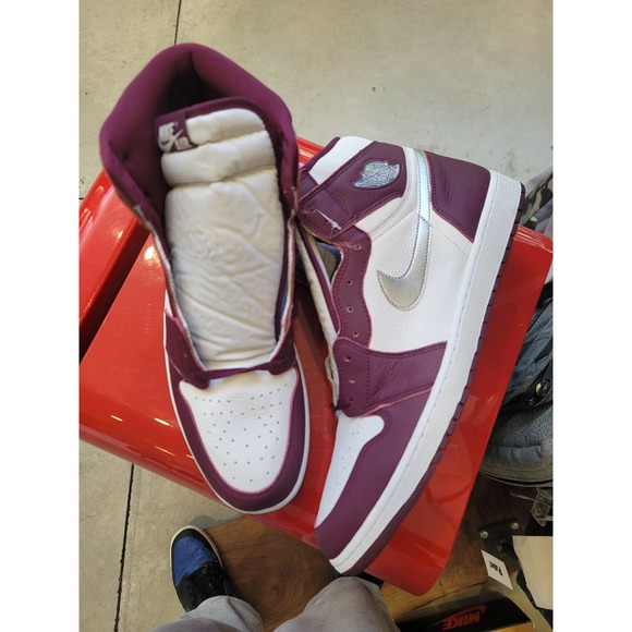 Jordan 1 bordeaux size 18 - Picture 1 of 11